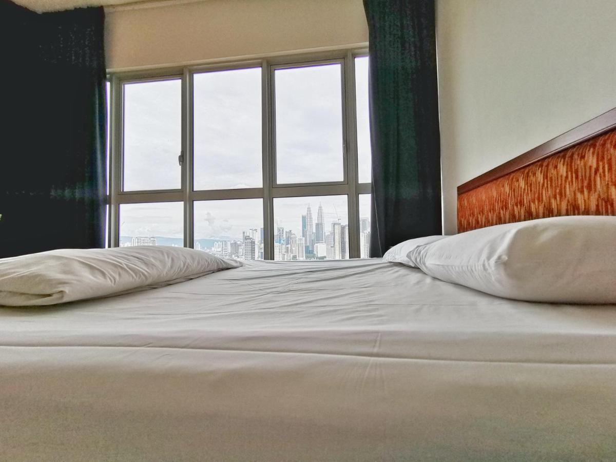 Penthouse On 34 - The Highest Unit And Best Views In Regalia & Private Rooftop Terrace Kuala Lumpur Ngoại thất bức ảnh
